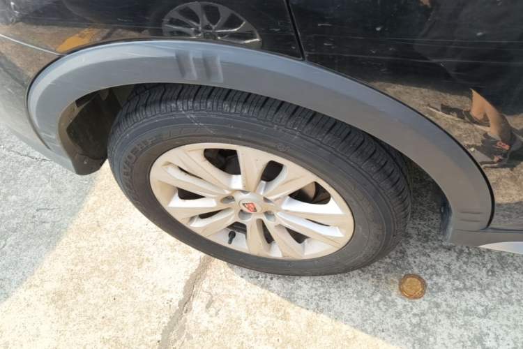 Used Roewe RX5 2016 20T Two-Wheel Drive Automatic Flagship Edition Right Rear Wheel Hub