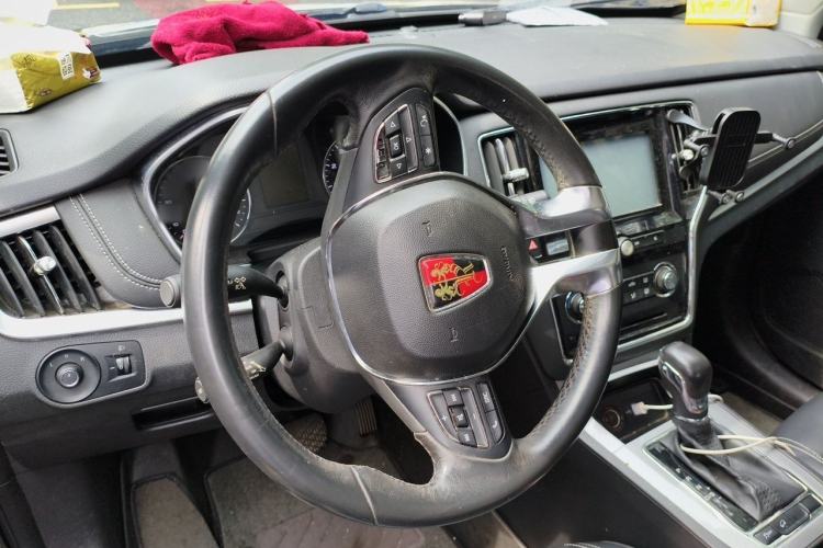 Used Roewe RX5 2016 20T Two-Wheel Drive Automatic Flagship Edition Steering Wheel