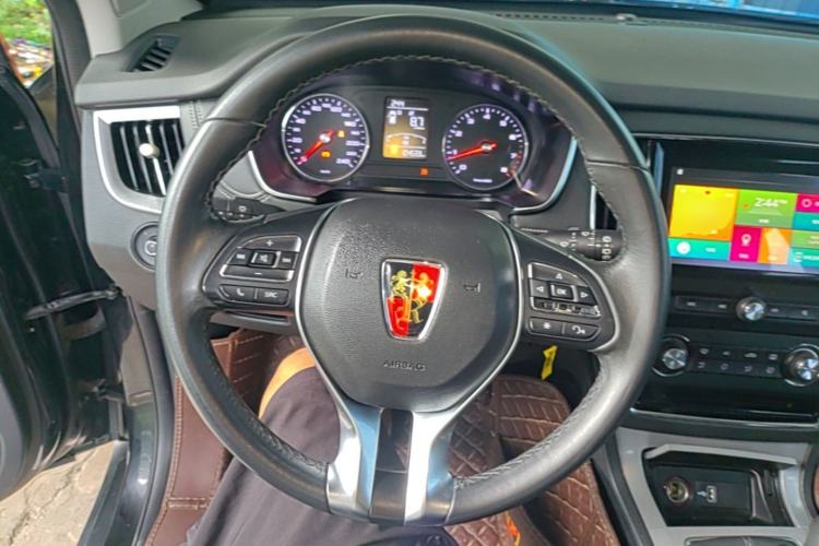 Used Roewe RX5 2016 20T Two-Wheel Drive Manual Flagship Edition Steering Wheel
