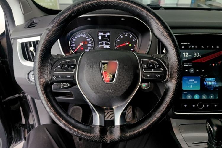 Used Roewe RX5 2016 20T Two-Wheel Drive Automatic Internet Smart Edition Steering Wheel