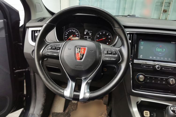 Used Roewe RX5 2016 20T Two-Wheel Drive Manual Flagship Edition Steering Wheel
