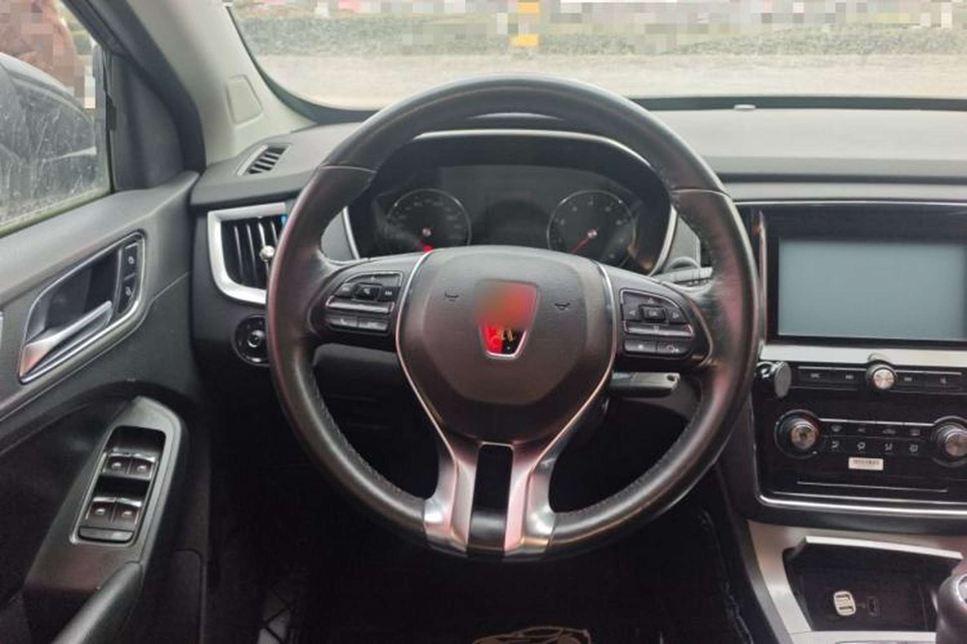Used Roewe RX5 2016 Revised Version 20T Two-Wheel Drive Manual Transmission Luxury Edition Steering Wheel