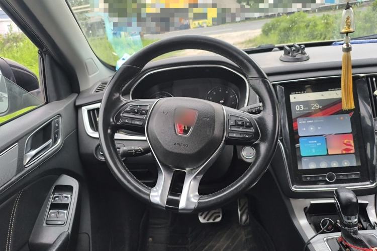 Used Roewe RX5 2016 20T Two-Wheel Drive Automatic Internet Smart Edition Steering Wheel