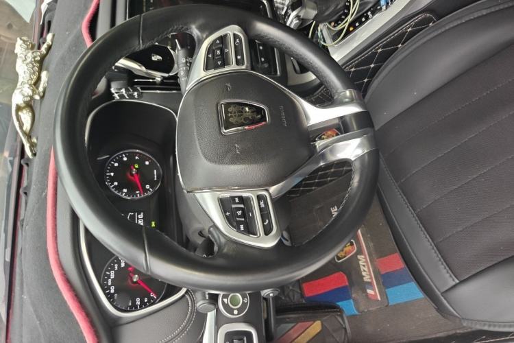 Used Roewe RX5 2016 20T Two-Wheel Drive Automatic Internet Smart Edition Steering Wheel