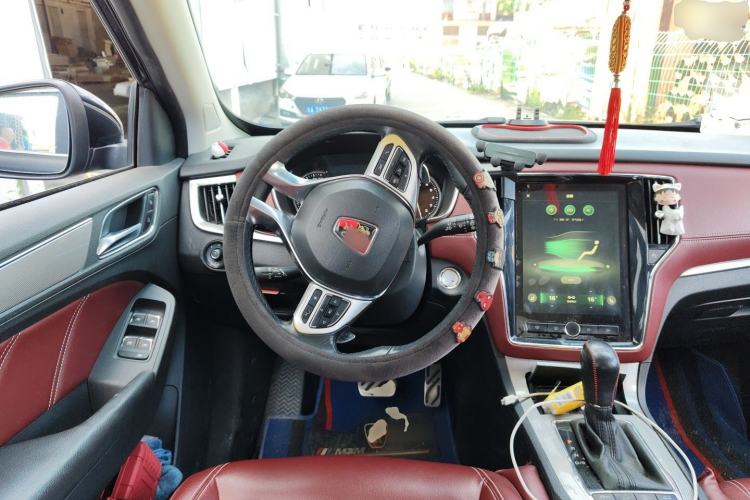 Used Roewe RX5 2016 30T Four-Wheel Drive Automatic Internet Smart Luxury Edition Steering Wheel