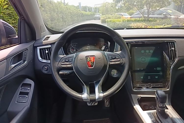 Used Roewe RX5 2016 30T Four-Wheel Drive Automatic Internet Smart Luxury Edition Steering Wheel