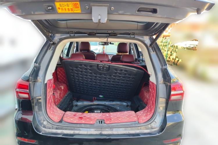 Used Roewe RX5 2016 30T Four-Wheel Drive Automatic Internet Smart Luxury Edition Trunk