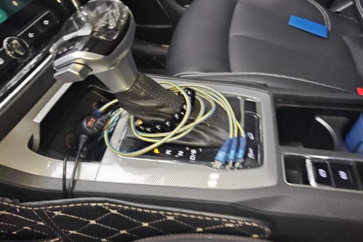 Used Roewe RX5 2016 20T Two-Wheel Drive Automatic Internet Smart Edition Vehicle Key
