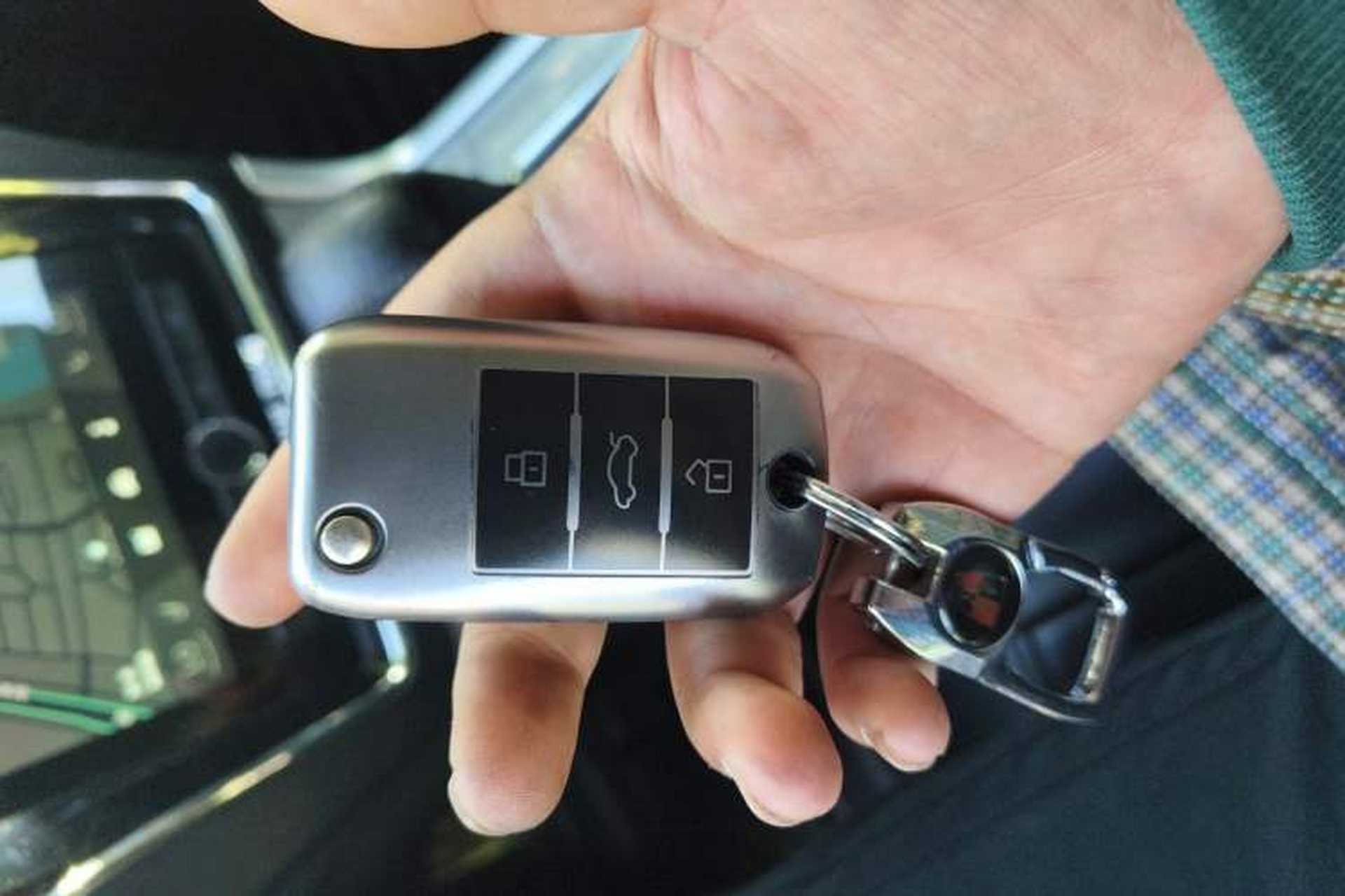 Used Roewe RX5 2016 30T Two-Wheel Drive Automatic Internet Smart Edition Vehicle Key