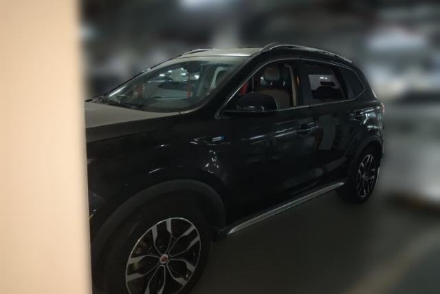 Used Roewe RX5 2016 20T Two-Wheel Drive Automatic Internet Smart Edition