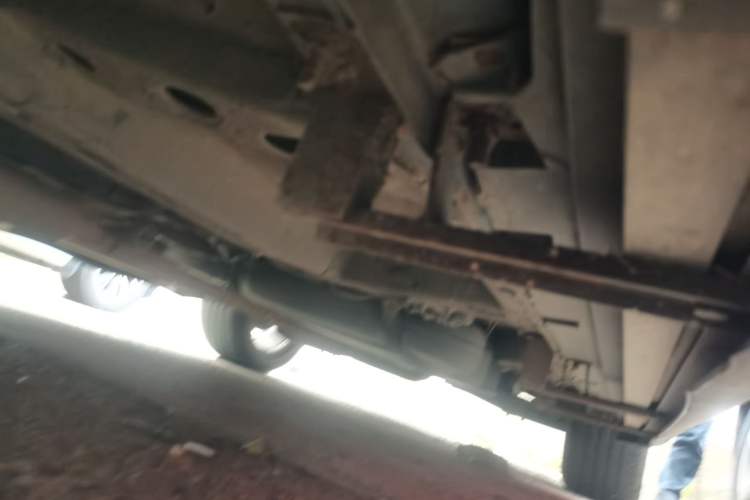 Used Roewe RX5 2016 20T Two-Wheel Drive Automatic Internet Smart Edition Chassis Front Left