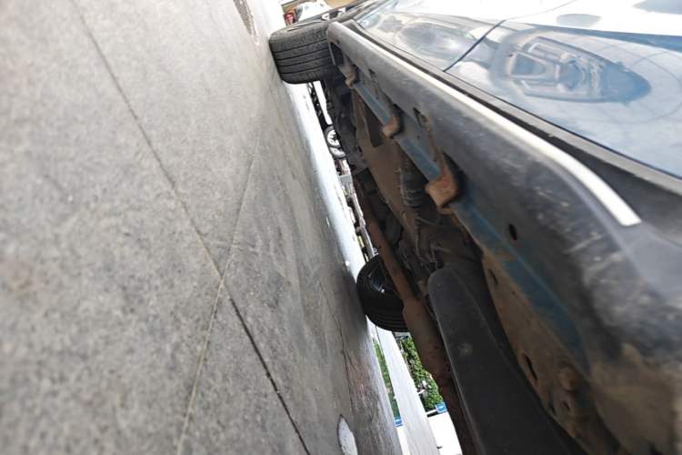 Used Roewe RX5 2016 20T Two-Wheel Drive Automatic Flagship Edition Chassis Rear Left
