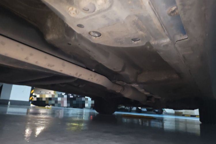 Used Roewe RX5 2016 20T Two-Wheel Drive Manual Flagship Edition Chassis Rear Right