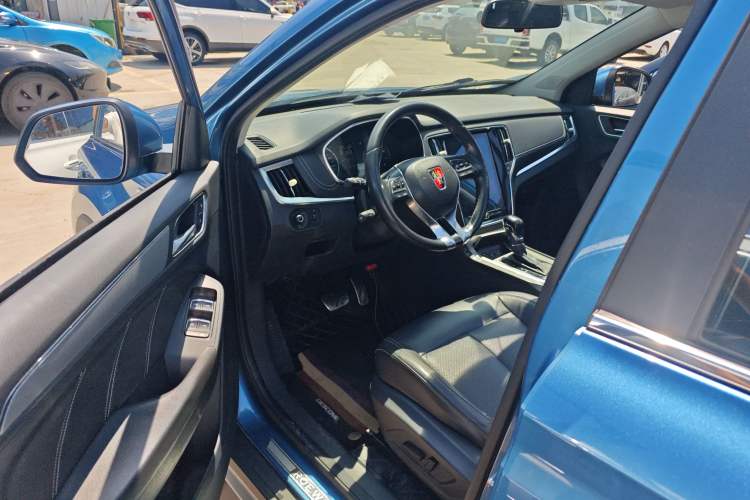 Used Roewe RX5 2016 20T Two-Wheel Drive Automatic Internet Smart Edition Driver Seat