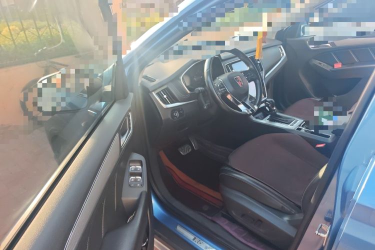 Used Roewe RX5 2016 20T Two-Wheel Drive Automatic Internet Smart Edition Driver Seat