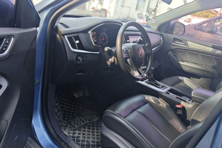 Used Roewe RX5 2016 20T Two-Wheel Drive Automatic Internet Smart Edition Driver Seat