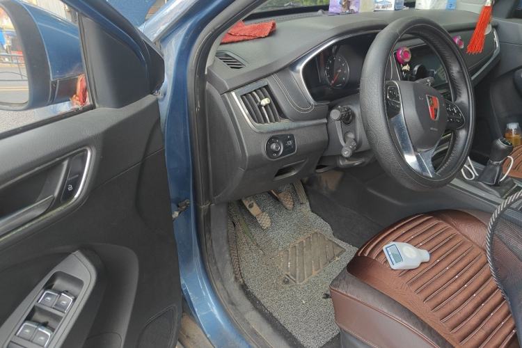 Used Roewe RX5 2016 20T Two-Wheel Drive Manual Flagship Edition Driver Seat