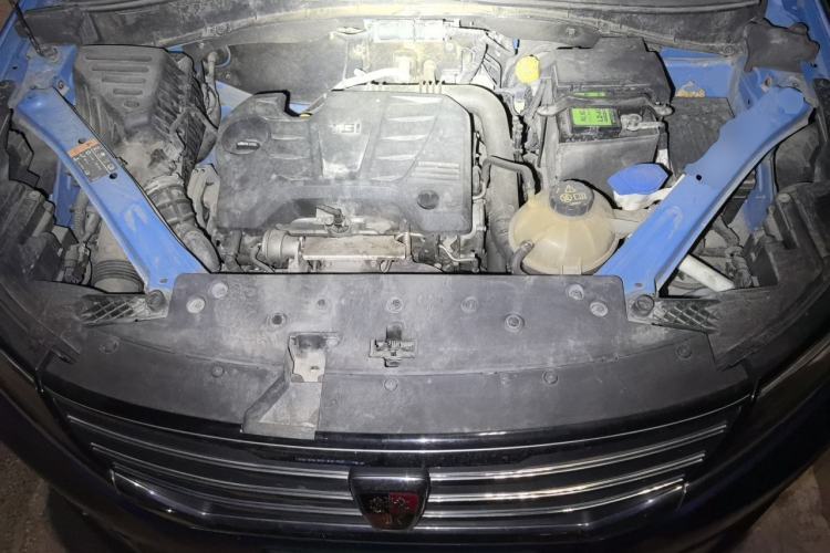 Used Roewe RX5 2016 20T Two-Wheel Drive Automatic Internet Smart Edition Engine Bay