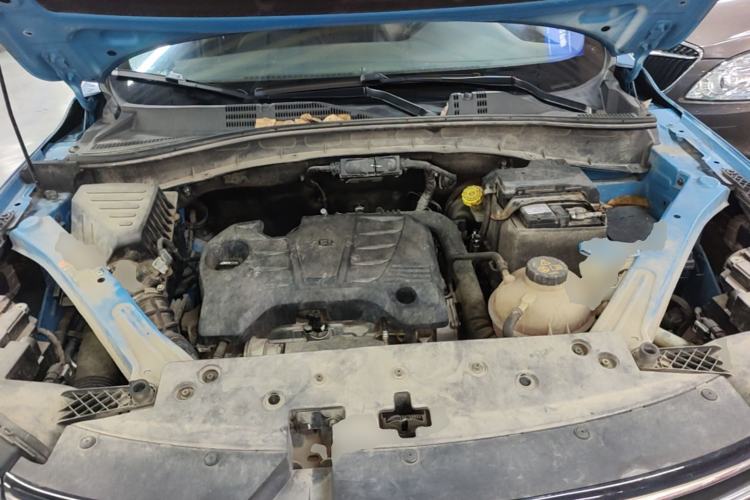 Used Roewe RX5 2016 20T Two-Wheel Drive Automatic Internet Smart Edition Engine Bay