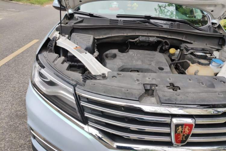 Used Roewe RX5 2016 20T Two-Wheel Drive Automatic Internet Smart Edition Engine Bay Right