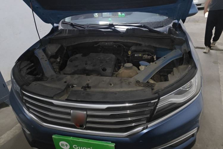 Used Roewe RX5 2016 20T Two-Wheel Drive Automatic Internet Smart Edition Engine Bay