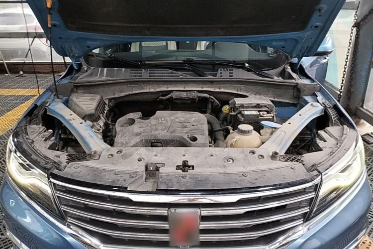Used Roewe RX5 2016 20T Two-Wheel Drive Automatic Internet Smart Edition Engine Bay