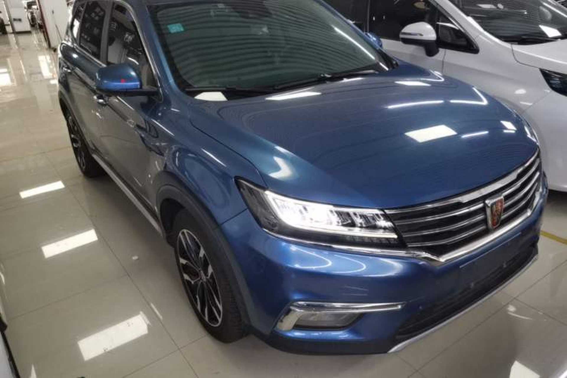 Used Roewe RX5 2016 30T Four-Wheel Drive Automatic Internet Smart Luxury Edition Front Right 45 Deg