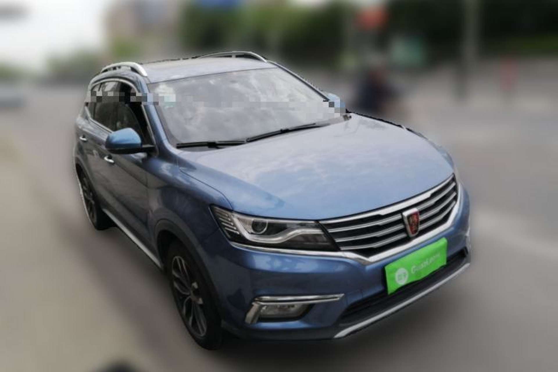 Used Roewe RX5 2016 20T Two-Wheel Drive Automatic Internet Smart Edition Front Right 45 Deg