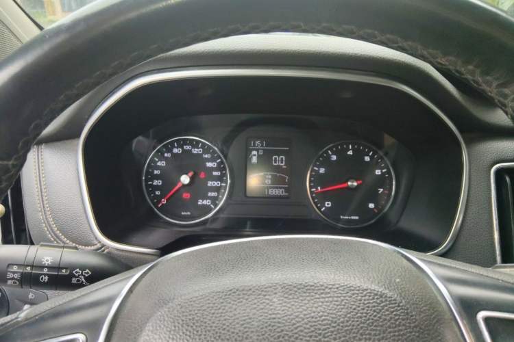 Used Roewe RX5 2016 20T Two-Wheel Drive Manual Flagship Edition Instrument Cluster