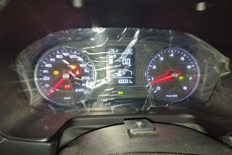Used Roewe RX5 2016 20T Two-Wheel Drive Automatic Internet Smart Edition Instrument Cluster