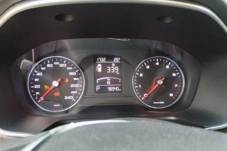 Used Roewe RX5 2016 20T Two-Wheel Drive Automatic Internet Smart Edition Instrument Cluster
