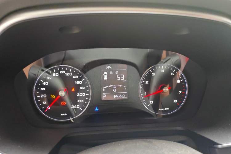 Used Roewe RX5 2016 20T Two-Wheel Drive Automatic Flagship Edition Instrument Cluster