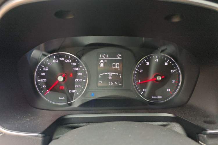 Used Roewe RX5 2016 20T Two-Wheel Drive Automatic Internet Smart Edition Instrument Cluster