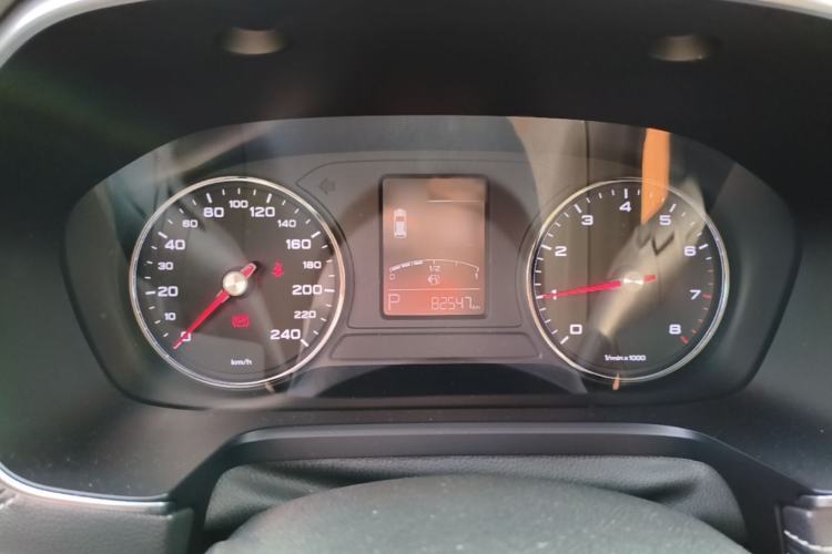 Used Roewe RX5 2016 20T Two-Wheel Drive Automatic Internet Smart Edition Instrument Cluster