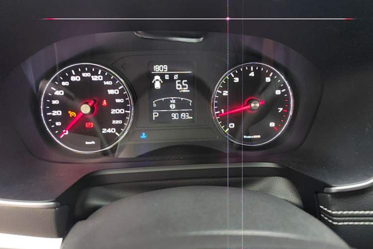 Used Roewe RX5 2016 20T Two-Wheel Drive Automatic Flagship Edition Instrument Cluster