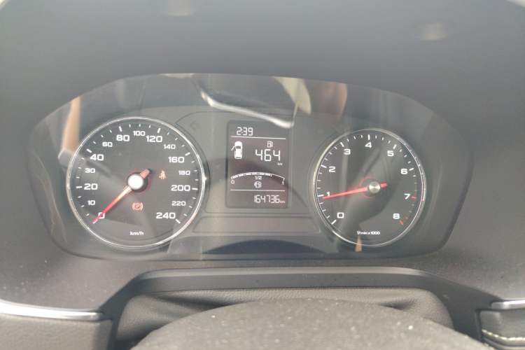 Used Roewe RX5 2016 20T Two-Wheel Drive Manual Flagship Edition Instrument Cluster