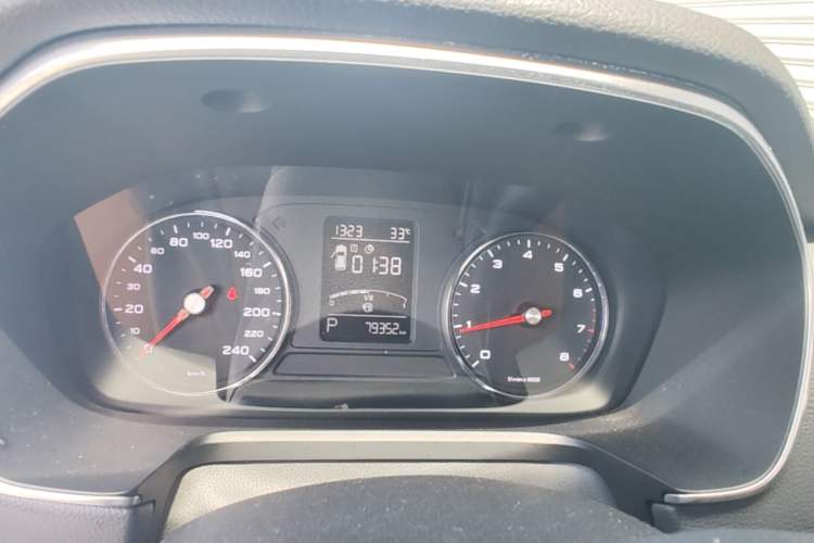 Used Roewe RX5 2016 20T Two-Wheel Drive Automatic Internet Smart Edition Instrument Cluster