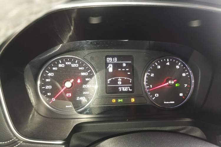 Used Roewe RX5 2016 20T Two-Wheel Drive Manual Flagship Edition Instrument Cluster
