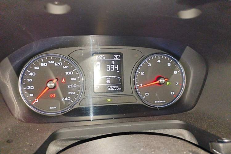 Used Roewe RX5 2016 20T Two-Wheel Drive Automatic Internet Smart Edition Instrument Cluster