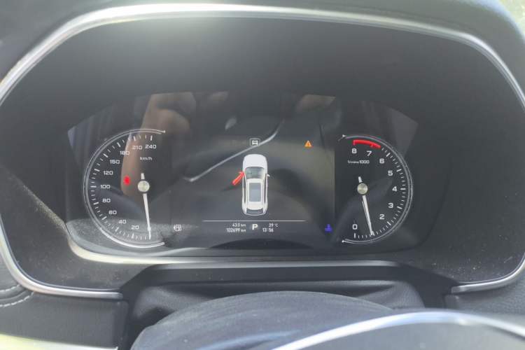 Used Roewe RX5 2016 30T Two-Wheel Drive Automatic Internet Smart Edition Instrument Cluster