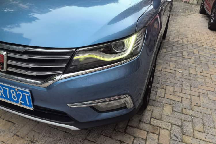 Used Roewe RX5 2016 20T Two-Wheel Drive Automatic Internet Smart Edition Left Front Headlight