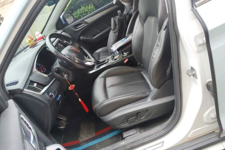 Used Roewe RX5 2016 20T Two-Wheel Drive Automatic Internet Smart Edition Left Front Seat