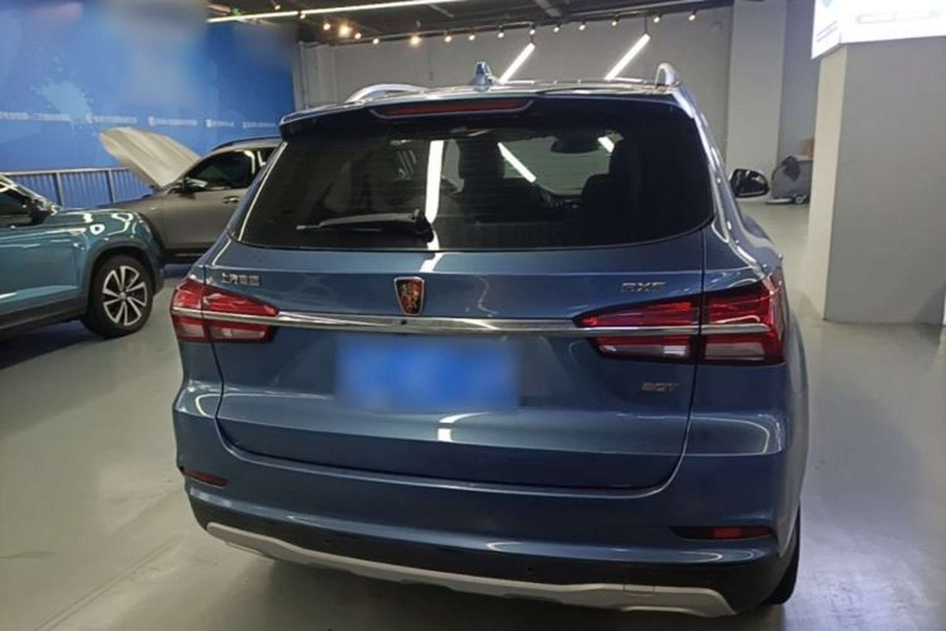 Used Roewe RX5 2016 20T Two-Wheel Drive Automatic Internet Smart Edition Rear