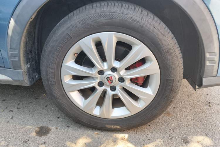 Used Roewe RX5 2016 20T Two-Wheel Drive Automatic Flagship Edition Right Front Wheel Hub