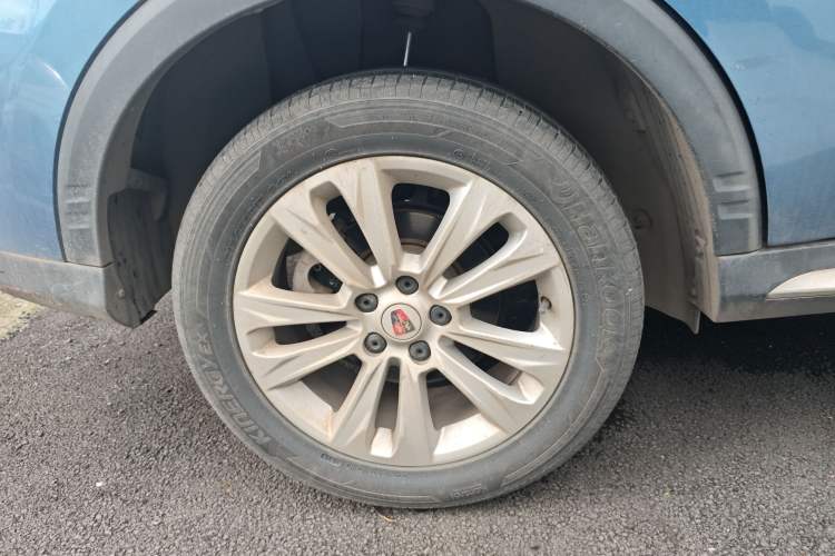 Used Roewe RX5 2016 20T Two-Wheel Drive Automatic Flagship Edition Right Rear Wheel Hub