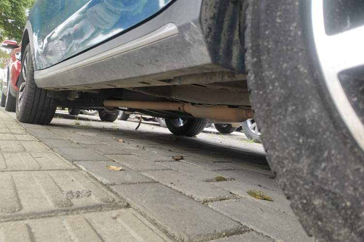 Used Roewe RX5 2016 20T Two-Wheel Drive Automatic Internet Smart Edition Right Side Sill