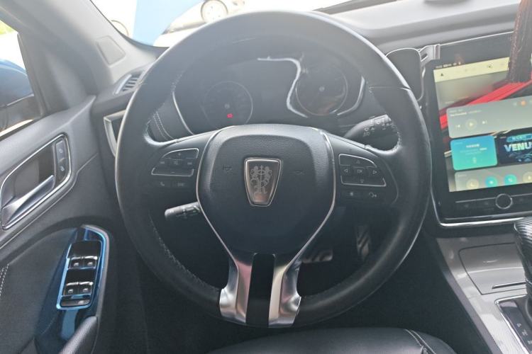 Used Roewe RX5 2016 20T Two-Wheel Drive Automatic Internet Smart Edition Steering Wheel