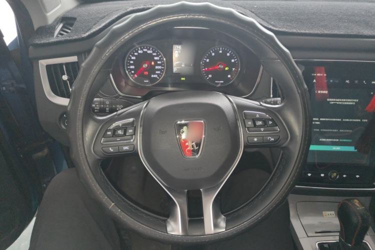 Used Roewe RX5 2016 20T Two-Wheel Drive Automatic Internet Smart Edition Steering Wheel
