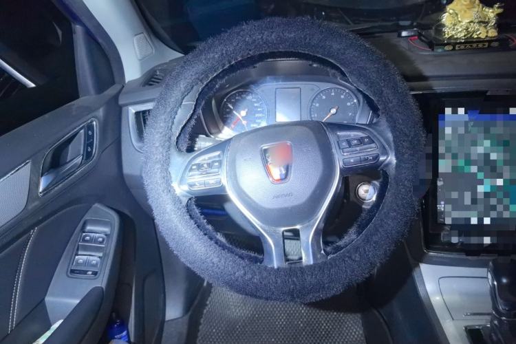 Used Roewe RX5 2016 20T Two-Wheel Drive Automatic Internet Smart Edition Steering Wheel