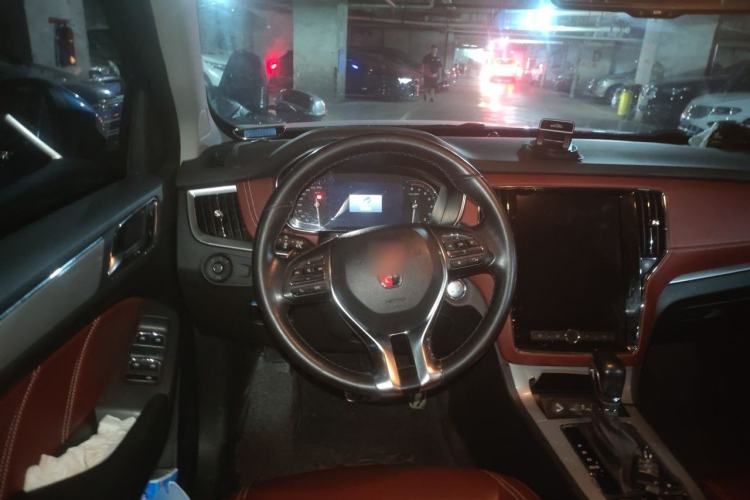 Used Roewe RX5 2016 30T Four-Wheel Drive Automatic Internet Smart Luxury Edition Steering Wheel